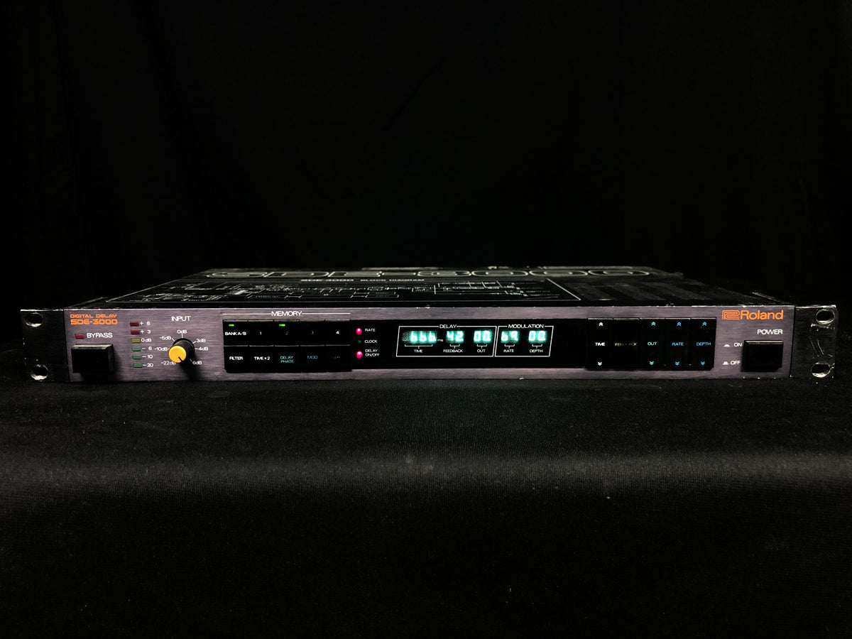 Used Roland SDE3000 Vintage Digital Delay – Sound Art Used Gear